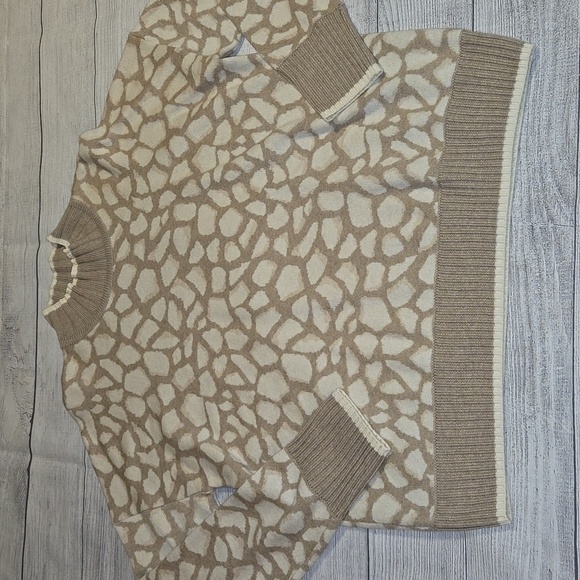 Vineyard Vines Sweaters - Vineyard Vines Double Knit Mock Neck Jacquard Sweater Cream and Tan Size L